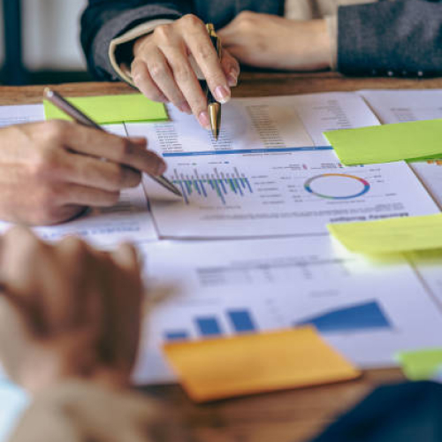 Ark Financial investment advisor and client working together